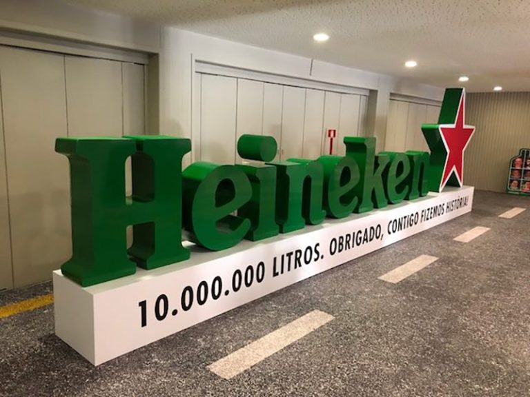  - Luminosos – Heineken – A Oficina